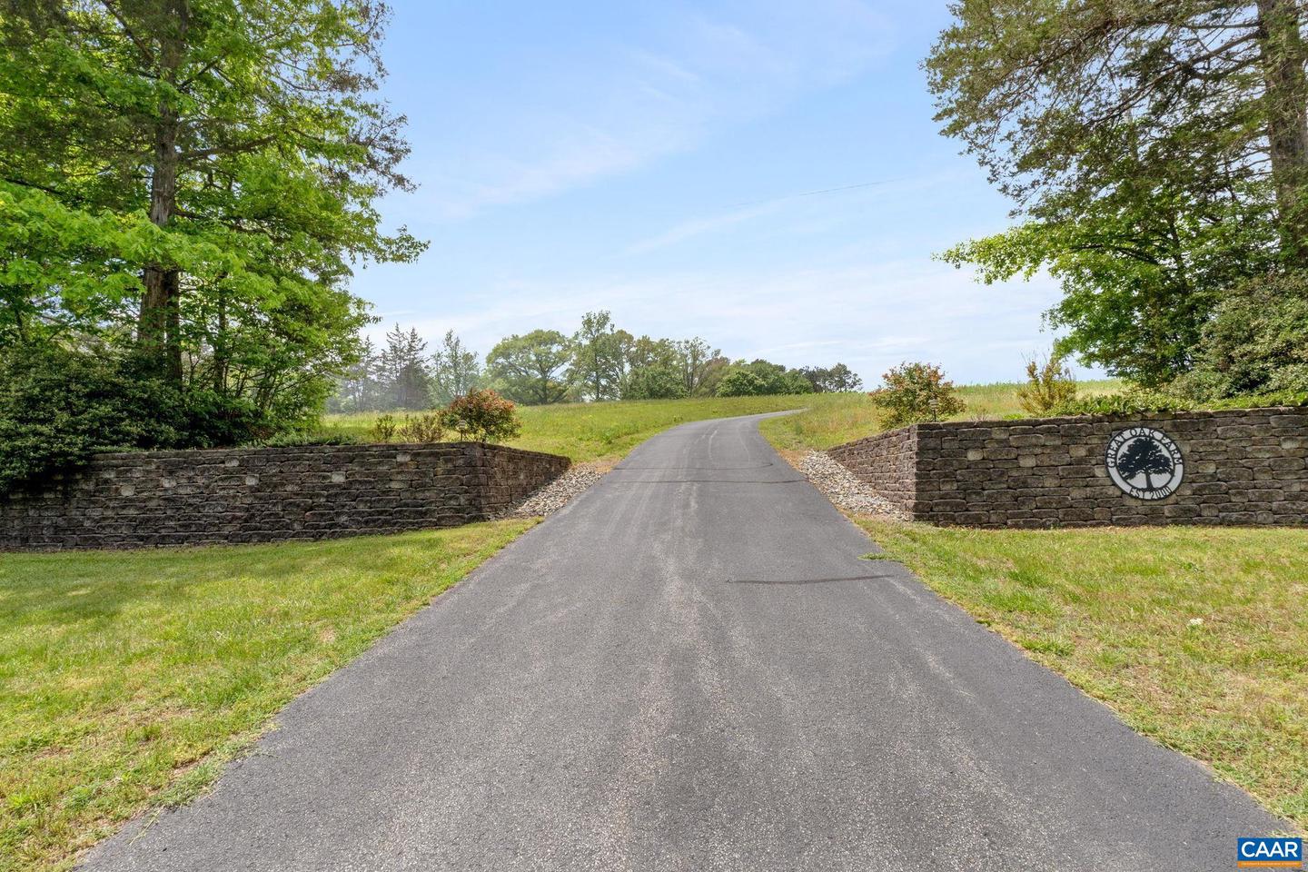 6670 SCOTTSVILLE RD, SCOTTSVILLE, Virginia 24590, 3 Bedrooms Bedrooms, ,2 BathroomsBathrooms,Residential,For sale,6670 SCOTTSVILLE RD,664546 MLS # 664546