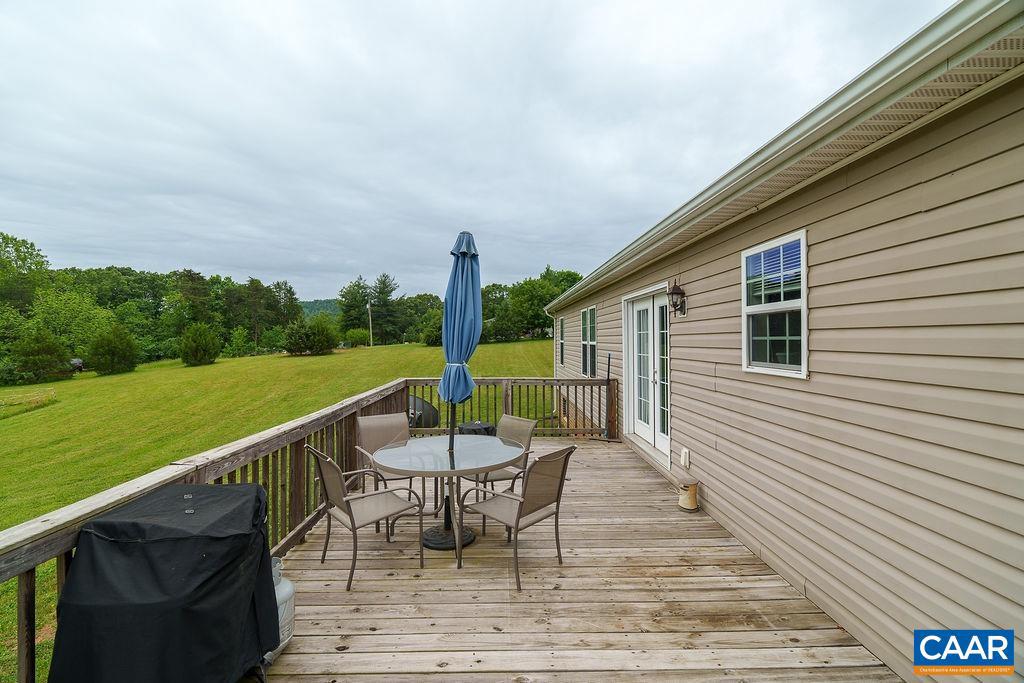 763 FINDLAY MOUNTAIN RD, SHIPMAN, Virginia 22971, 3 Bedrooms Bedrooms, ,2 BathroomsBathrooms,Residential,For sale,763 FINDLAY MOUNTAIN RD,664549 MLS # 664549