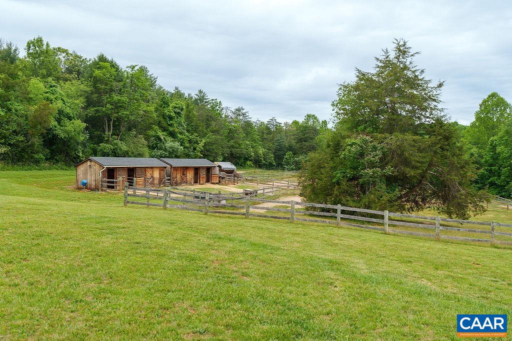 763 FINDLAY MOUNTAIN RD, SHIPMAN, Virginia 22971, 3 Bedrooms Bedrooms, ,2 BathroomsBathrooms,Residential,For sale,763 FINDLAY MOUNTAIN RD,664549 MLS # 664549