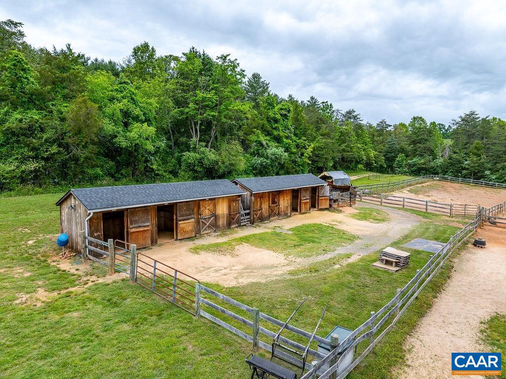 763 FINDLAY MOUNTAIN RD, SHIPMAN, Virginia 22971, 3 Bedrooms Bedrooms, ,2 BathroomsBathrooms,Residential,For sale,763 FINDLAY MOUNTAIN RD,664549 MLS # 664549
