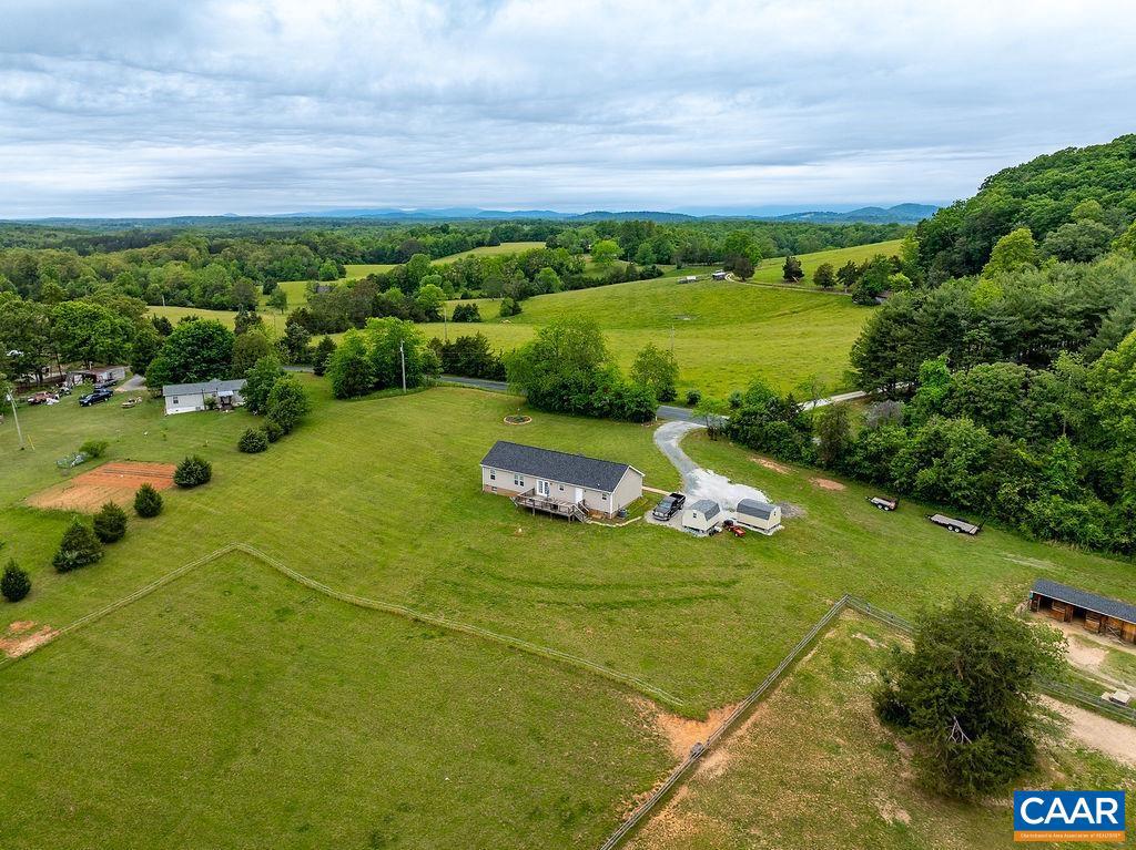 763 FINDLAY MOUNTAIN RD, SHIPMAN, Virginia 22971, 3 Bedrooms Bedrooms, ,2 BathroomsBathrooms,Residential,For sale,763 FINDLAY MOUNTAIN RD,664549 MLS # 664549