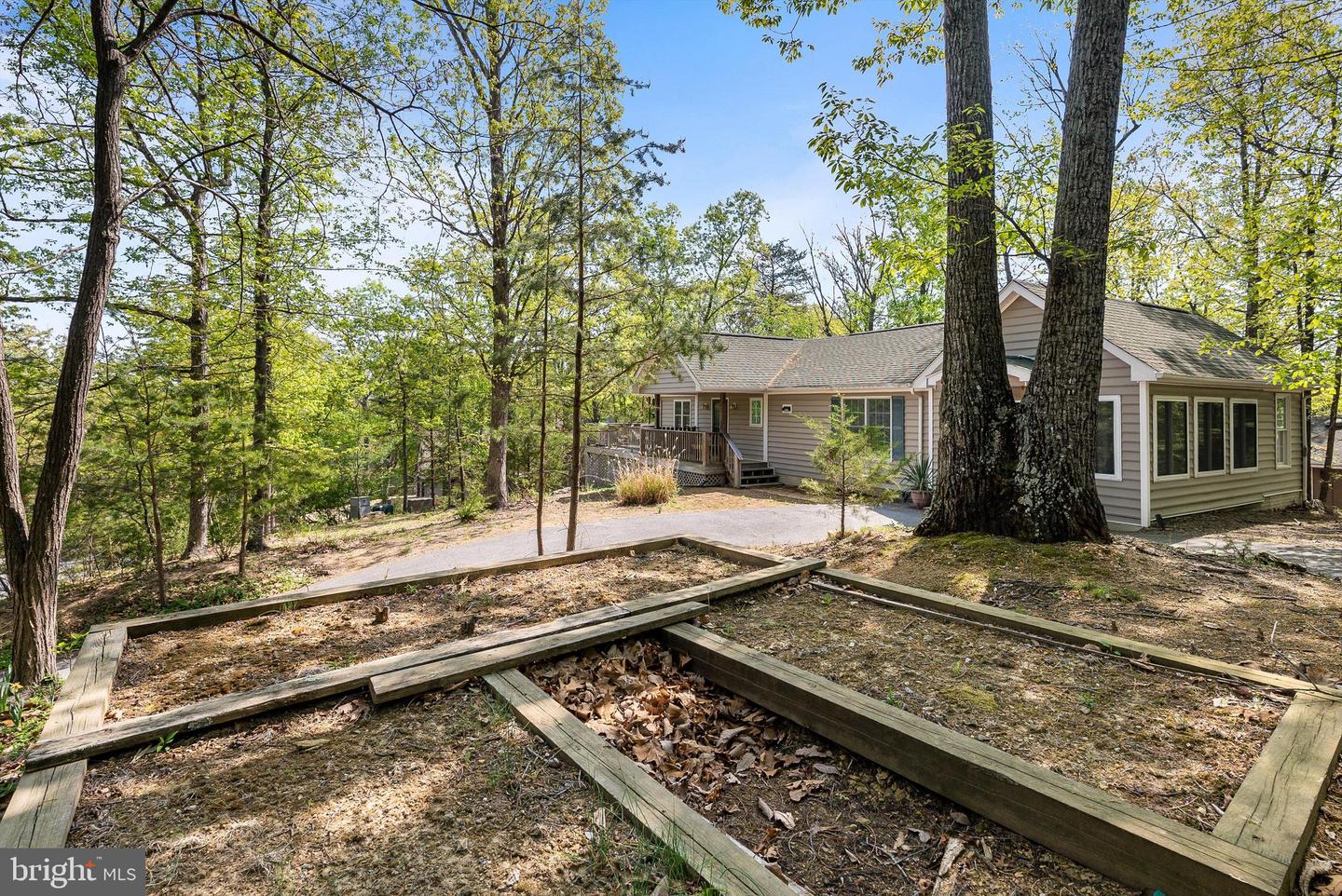 392 PASSAGE LN, MC GAHEYSVILLE, Virginia 22840, 3 Bedrooms Bedrooms, ,2 BathroomsBathrooms,Residential,For sale,392 PASSAGE LN,VARO2002302 MLS # VARO2002302