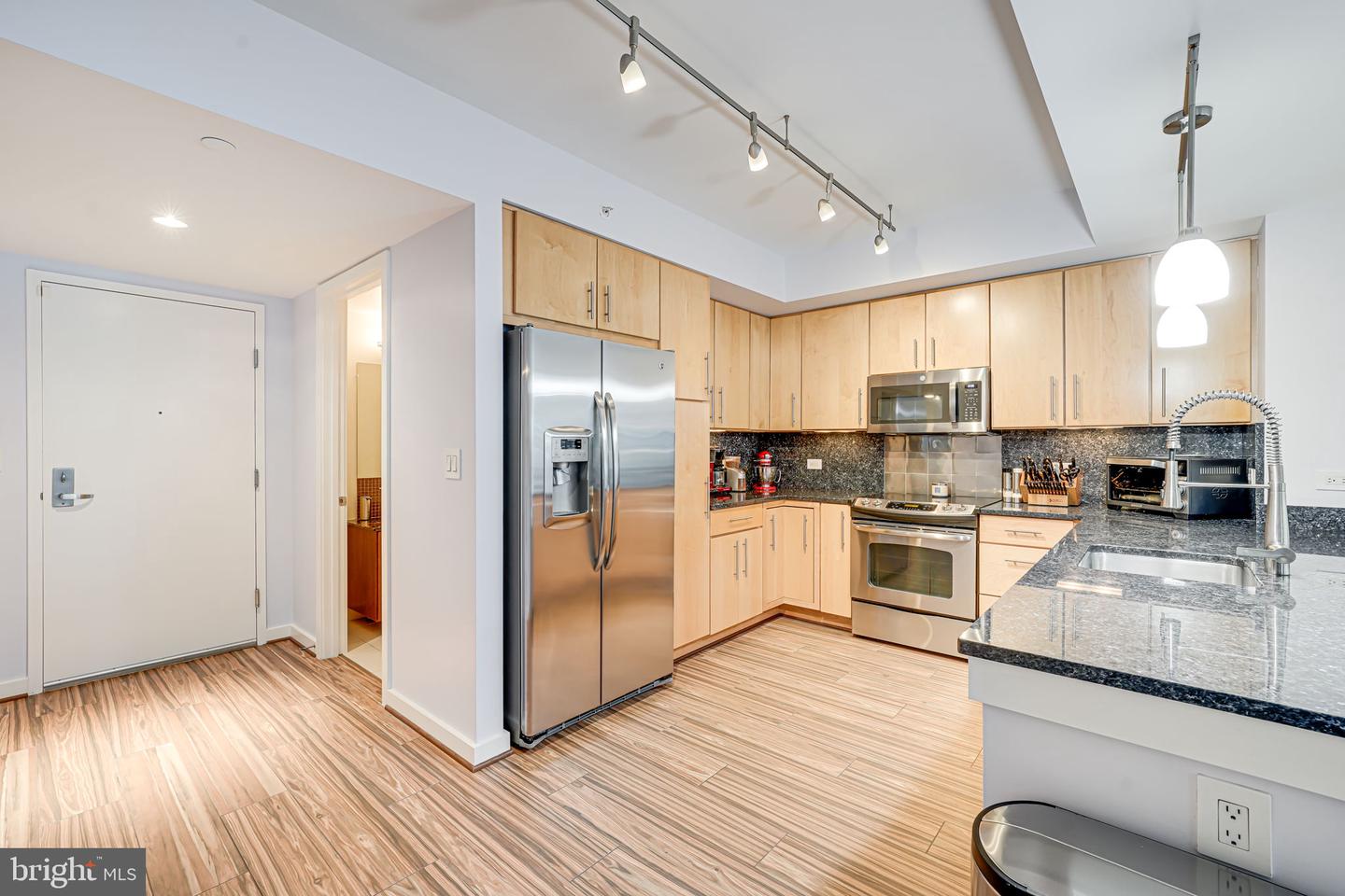 1025 1ST ST SE #1212, WASHINGTON, District Of Columbia 20003, 2 Bedrooms Bedrooms, ,2 BathroomsBathrooms,Residential,For sale,1025 1ST ST SE #1212,DCDC2200752 MLS # DCDC2200752