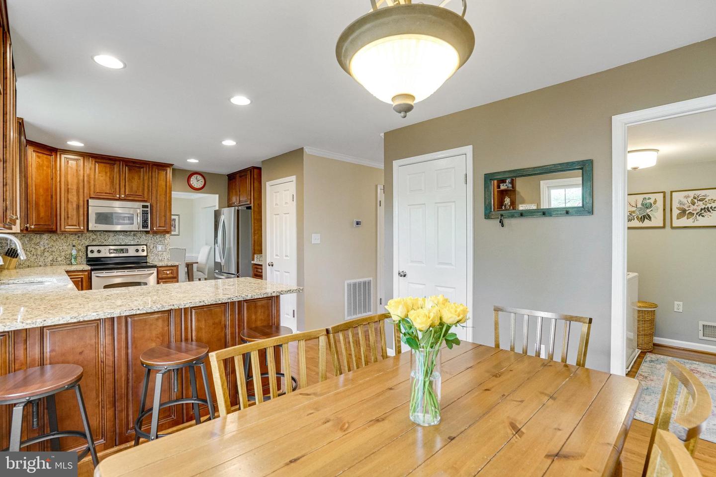 8414 SWEET PINE CT, SPRINGFIELD, Virginia 22153, 5 Bedrooms Bedrooms, ,3 BathroomsBathrooms,Residential,For sale,8414 SWEET PINE CT,VAFX2204514 MLS # VAFX2204514