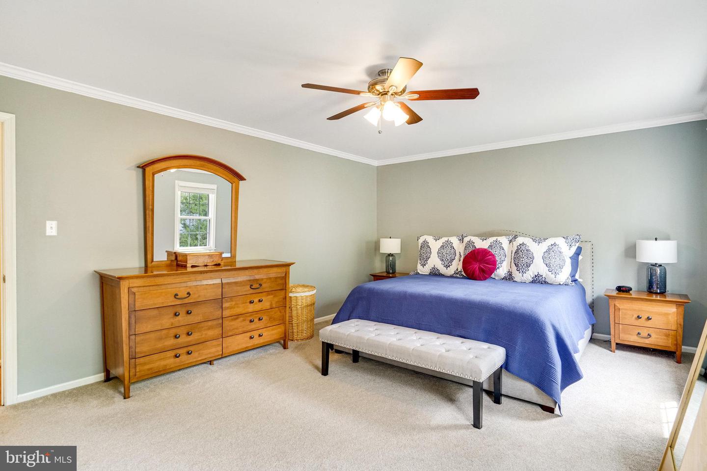 8414 SWEET PINE CT, SPRINGFIELD, Virginia 22153, 5 Bedrooms Bedrooms, ,3 BathroomsBathrooms,Residential,For sale,8414 SWEET PINE CT,VAFX2204514 MLS # VAFX2204514