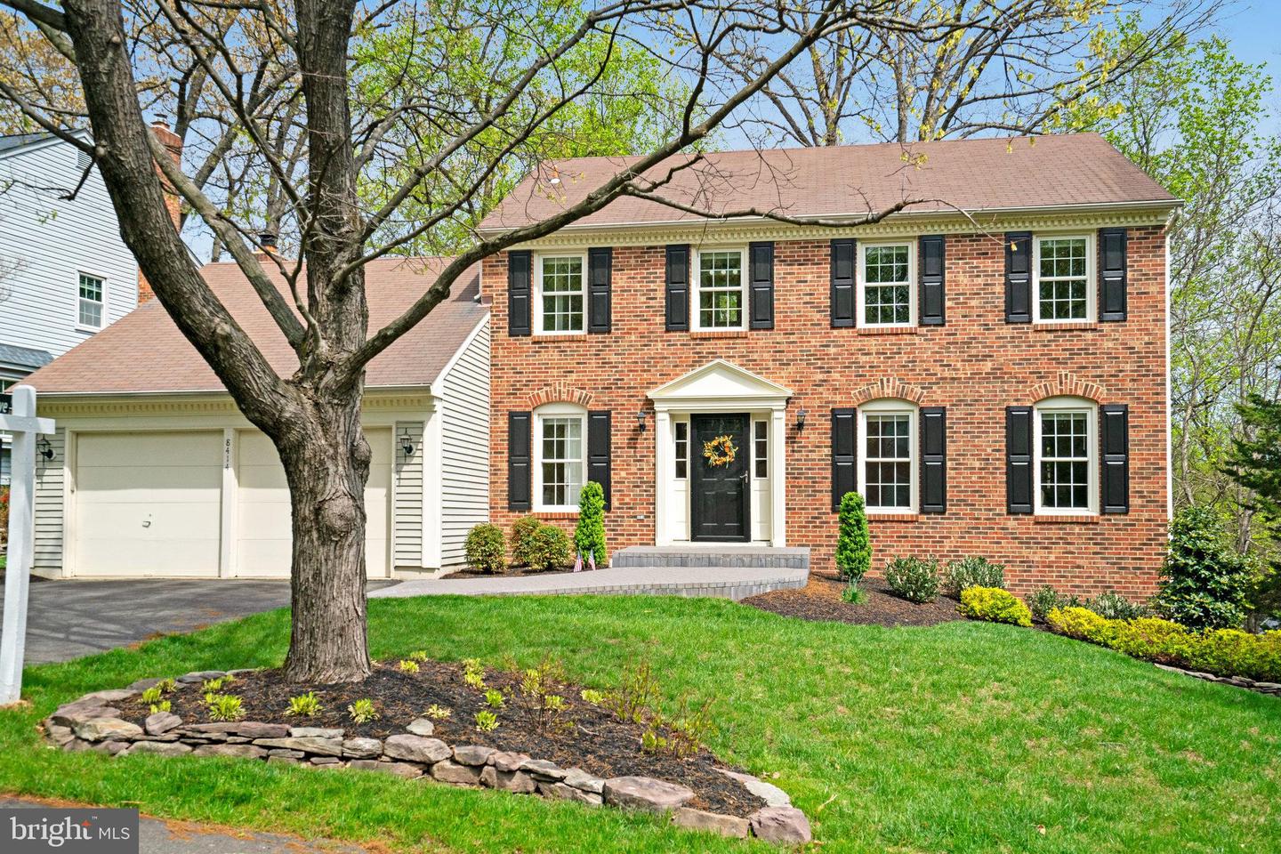 8414 SWEET PINE CT, SPRINGFIELD, Virginia 22153, 5 Bedrooms Bedrooms, ,3 BathroomsBathrooms,Residential,For sale,8414 SWEET PINE CT,VAFX2204514 MLS # VAFX2204514