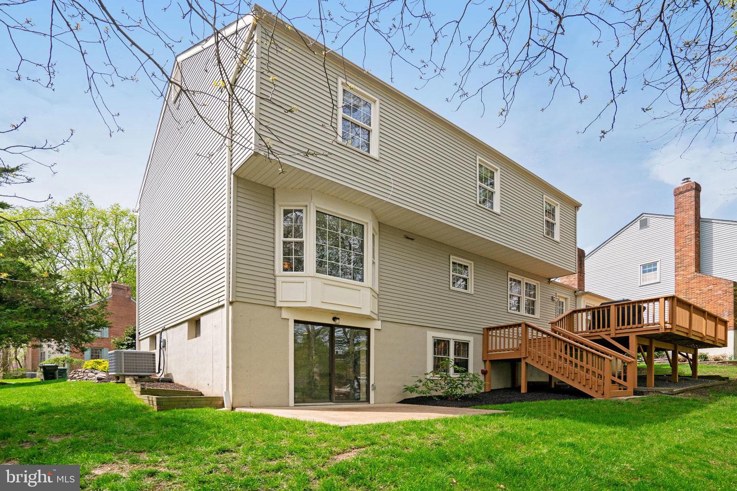 8414 SWEET PINE CT, SPRINGFIELD, Virginia 22153, 5 Bedrooms Bedrooms, ,3 BathroomsBathrooms,Residential,For sale,8414 SWEET PINE CT,VAFX2204514 MLS # VAFX2204514