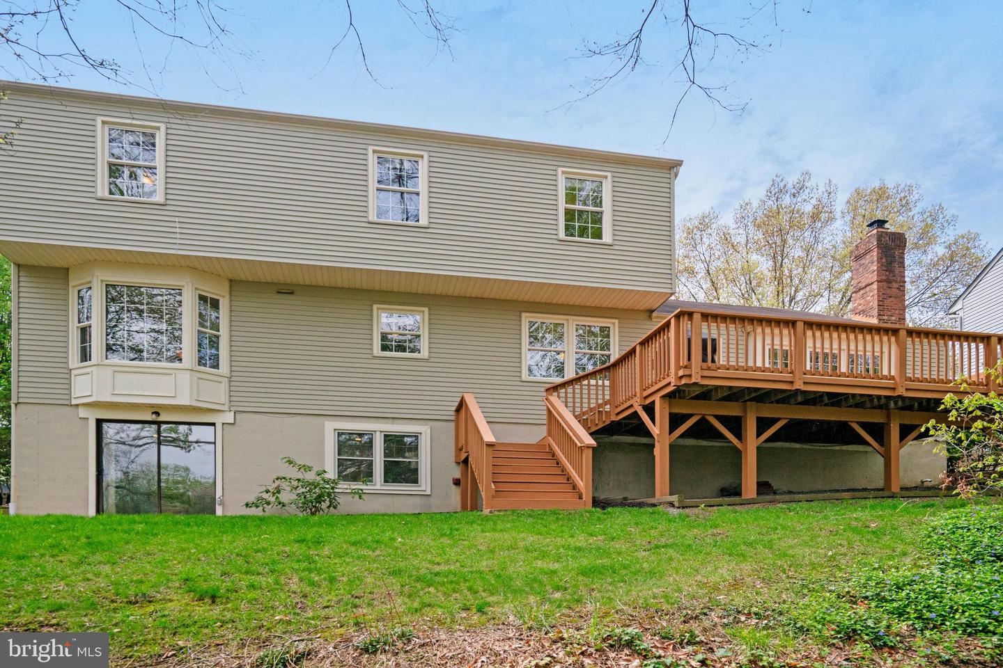 8414 SWEET PINE CT, SPRINGFIELD, Virginia 22153, 5 Bedrooms Bedrooms, ,3 BathroomsBathrooms,Residential,For sale,8414 SWEET PINE CT,VAFX2204514 MLS # VAFX2204514