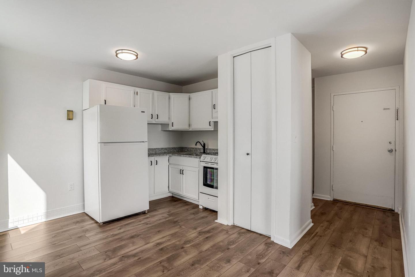 2800 WISCONSIN AVE NW #602, WASHINGTON, District Of Columbia 20007, ,1 BathroomBathrooms,Residential,For sale,2800 WISCONSIN AVE NW #602,DCDC2174304 MLS # DCDC2174304