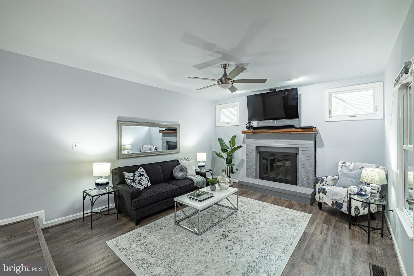 9123 WOOD POINTE WAY, FAIRFAX STATION, Virginia 22039, 4 Bedrooms Bedrooms, ,3 BathroomsBathrooms,Residential,For sale,9123 WOOD POINTE WAY,VAFX2218386 MLS # VAFX2218386