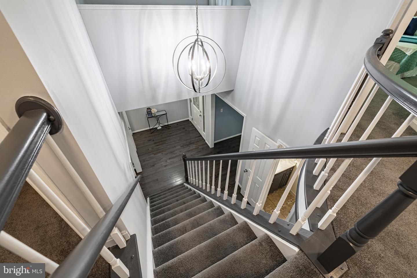 9123 WOOD POINTE WAY, FAIRFAX STATION, Virginia 22039, 4 Bedrooms Bedrooms, ,3 BathroomsBathrooms,Residential,For sale,9123 WOOD POINTE WAY,VAFX2218386 MLS # VAFX2218386