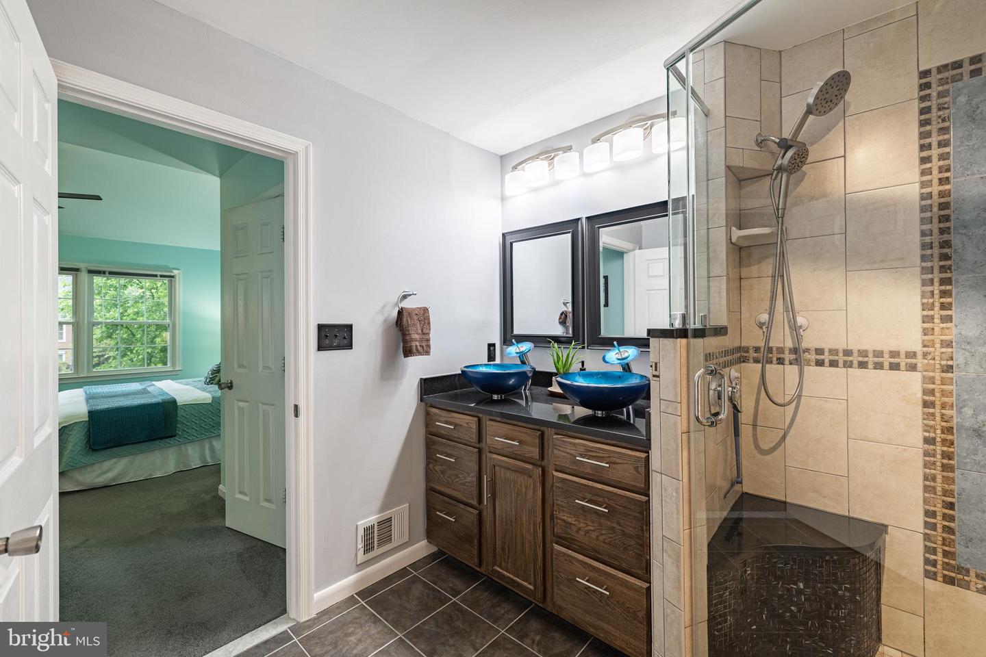 9123 WOOD POINTE WAY, FAIRFAX STATION, Virginia 22039, 4 Bedrooms Bedrooms, ,3 BathroomsBathrooms,Residential,For sale,9123 WOOD POINTE WAY,VAFX2218386 MLS # VAFX2218386