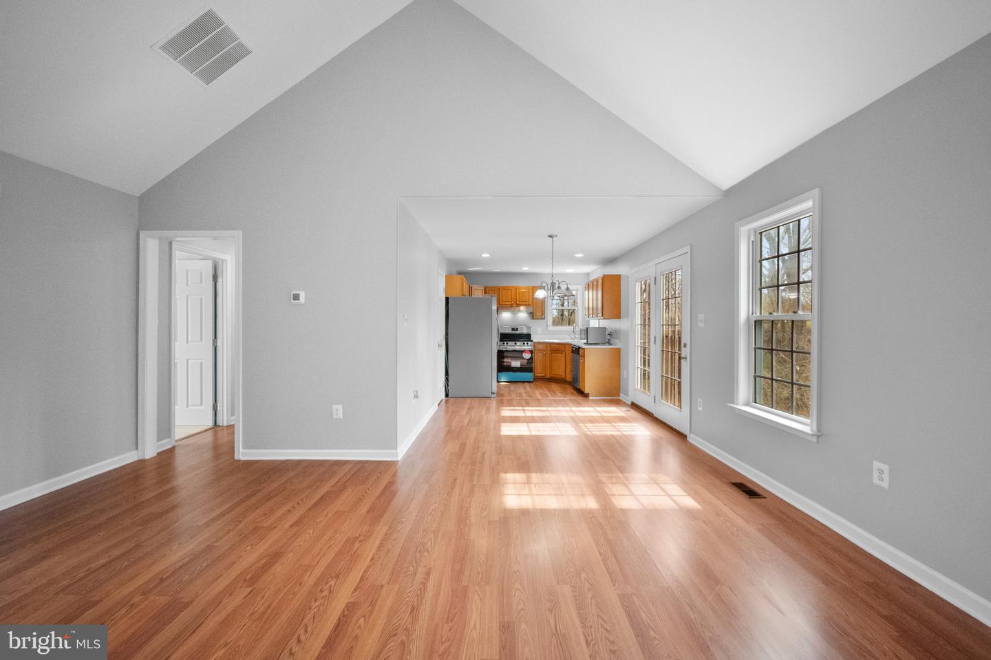 2320 TOWER AVE, WINCHESTER, Virginia 22601, 4 Bedrooms Bedrooms, ,2 BathroomsBathrooms,Residential,For sale,2320 TOWER AVE,VAWI2007072 MLS # VAWI2007072