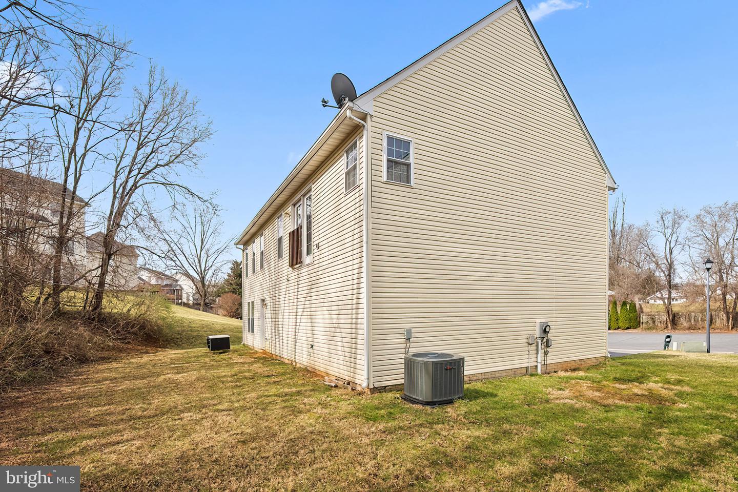 2320 TOWER AVE, WINCHESTER, Virginia 22601, 4 Bedrooms Bedrooms, ,2 BathroomsBathrooms,Residential,For sale,2320 TOWER AVE,VAWI2007072 MLS # VAWI2007072