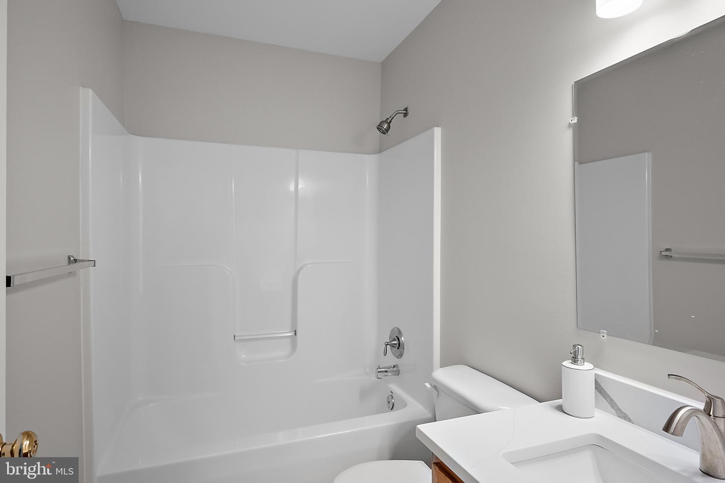 2320 TOWER AVE, WINCHESTER, Virginia 22601, 4 Bedrooms Bedrooms, ,2 BathroomsBathrooms,Residential,For sale,2320 TOWER AVE,VAWI2007072 MLS # VAWI2007072