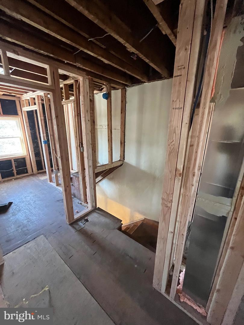 317 18TH ST NE, WASHINGTON, District Of Columbia 20002, 4 Bedrooms Bedrooms, ,3 BathroomsBathrooms,Residential,For sale,317 18TH ST NE,DCDC2176026 MLS # DCDC2176026