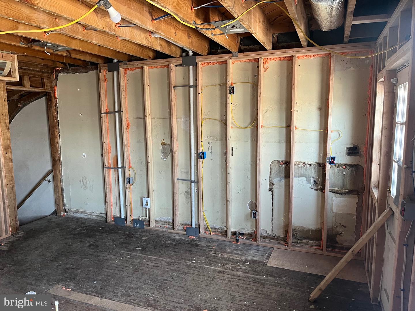 317 18TH ST NE, WASHINGTON, District Of Columbia 20002, 4 Bedrooms Bedrooms, ,3 BathroomsBathrooms,Residential,For sale,317 18TH ST NE,DCDC2176026 MLS # DCDC2176026