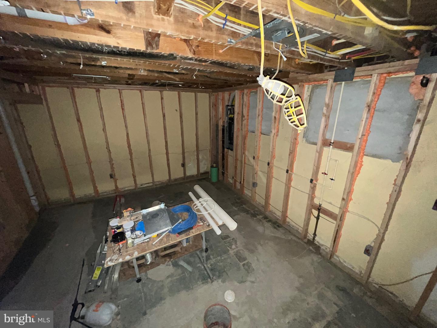 317 18TH ST NE, WASHINGTON, District Of Columbia 20002, 4 Bedrooms Bedrooms, ,3 BathroomsBathrooms,Residential,For sale,317 18TH ST NE,DCDC2176026 MLS # DCDC2176026