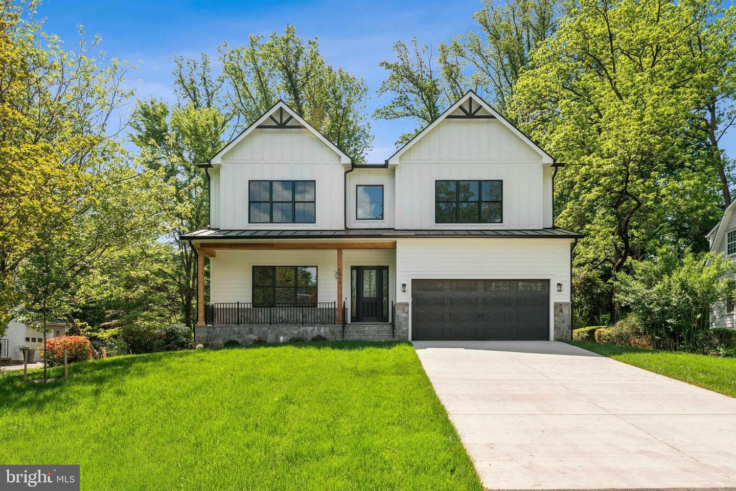 6919 BERKELEY ST, FALLS CHURCH, Virginia 22043, 7 Bedrooms Bedrooms, 7 Rooms Rooms,7 BathroomsBathrooms,Residential,For sale,6919 BERKELEY ST,VAFX2219380 MLS # VAFX2219380