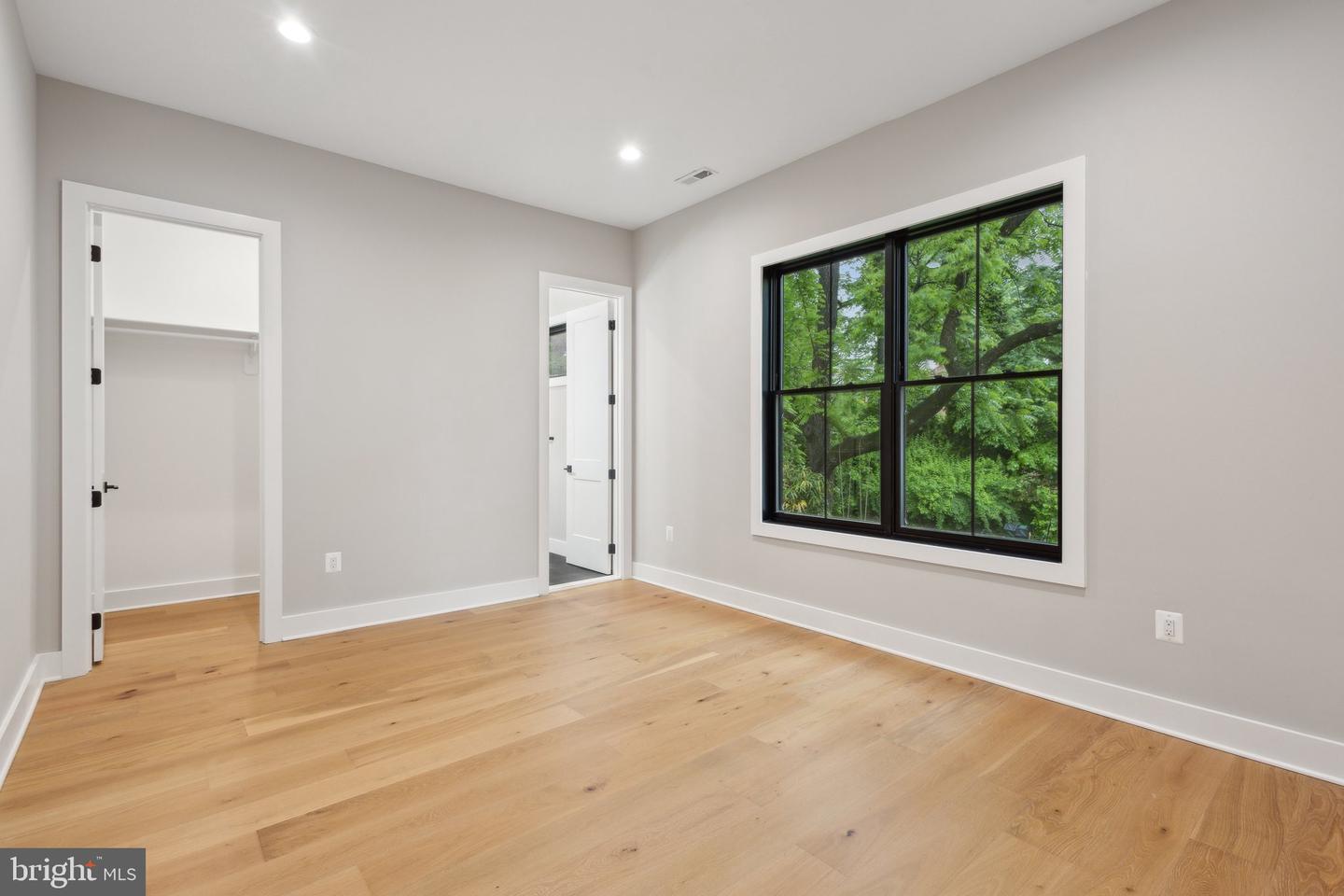 6919 BERKELEY ST, FALLS CHURCH, Virginia 22043, 7 Bedrooms Bedrooms, 7 Rooms Rooms,7 BathroomsBathrooms,Residential,For sale,6919 BERKELEY ST,VAFX2219380 MLS # VAFX2219380
