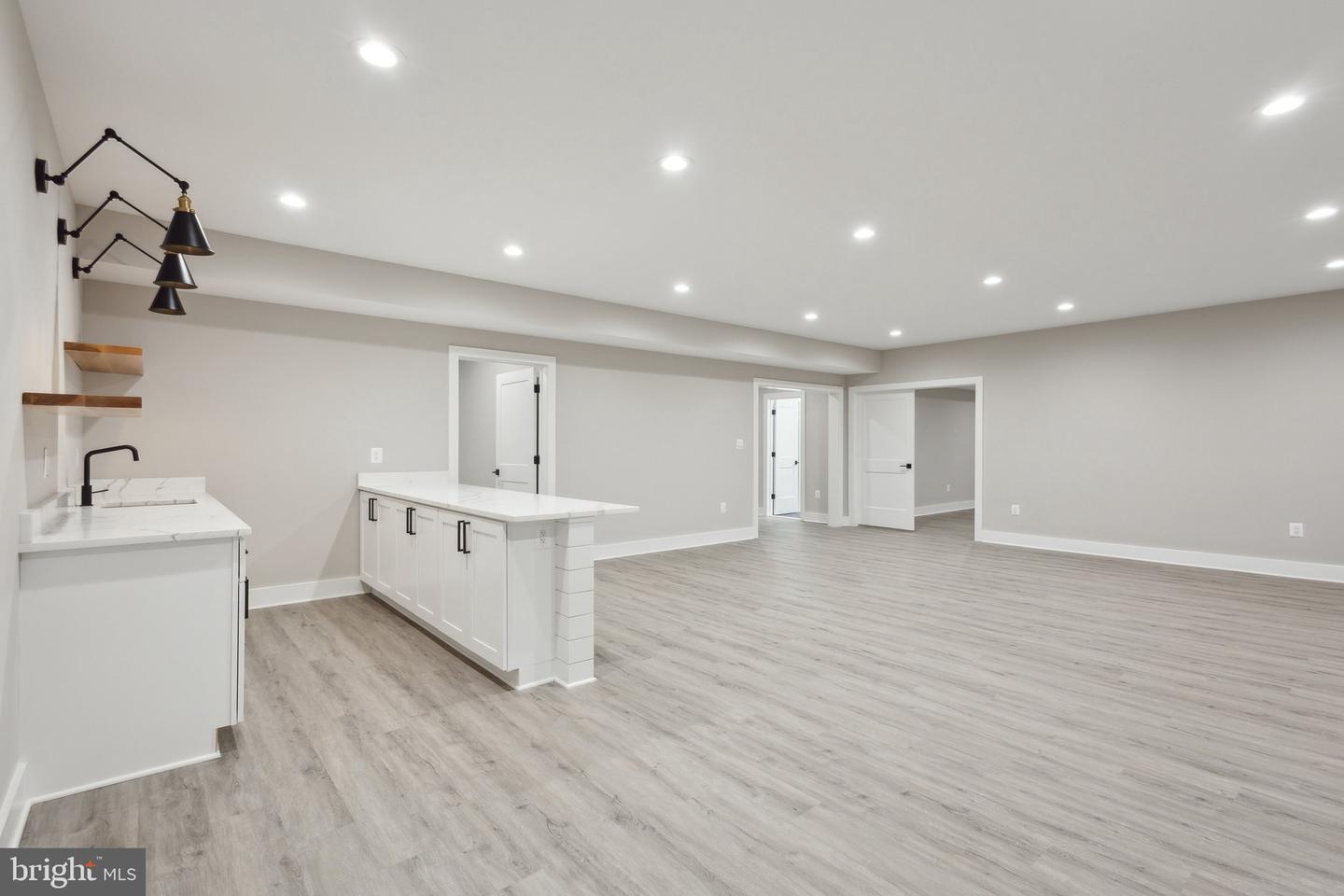 6919 BERKELEY ST, FALLS CHURCH, Virginia 22043, 7 Bedrooms Bedrooms, 7 Rooms Rooms,7 BathroomsBathrooms,Residential,For sale,6919 BERKELEY ST,VAFX2219380 MLS # VAFX2219380