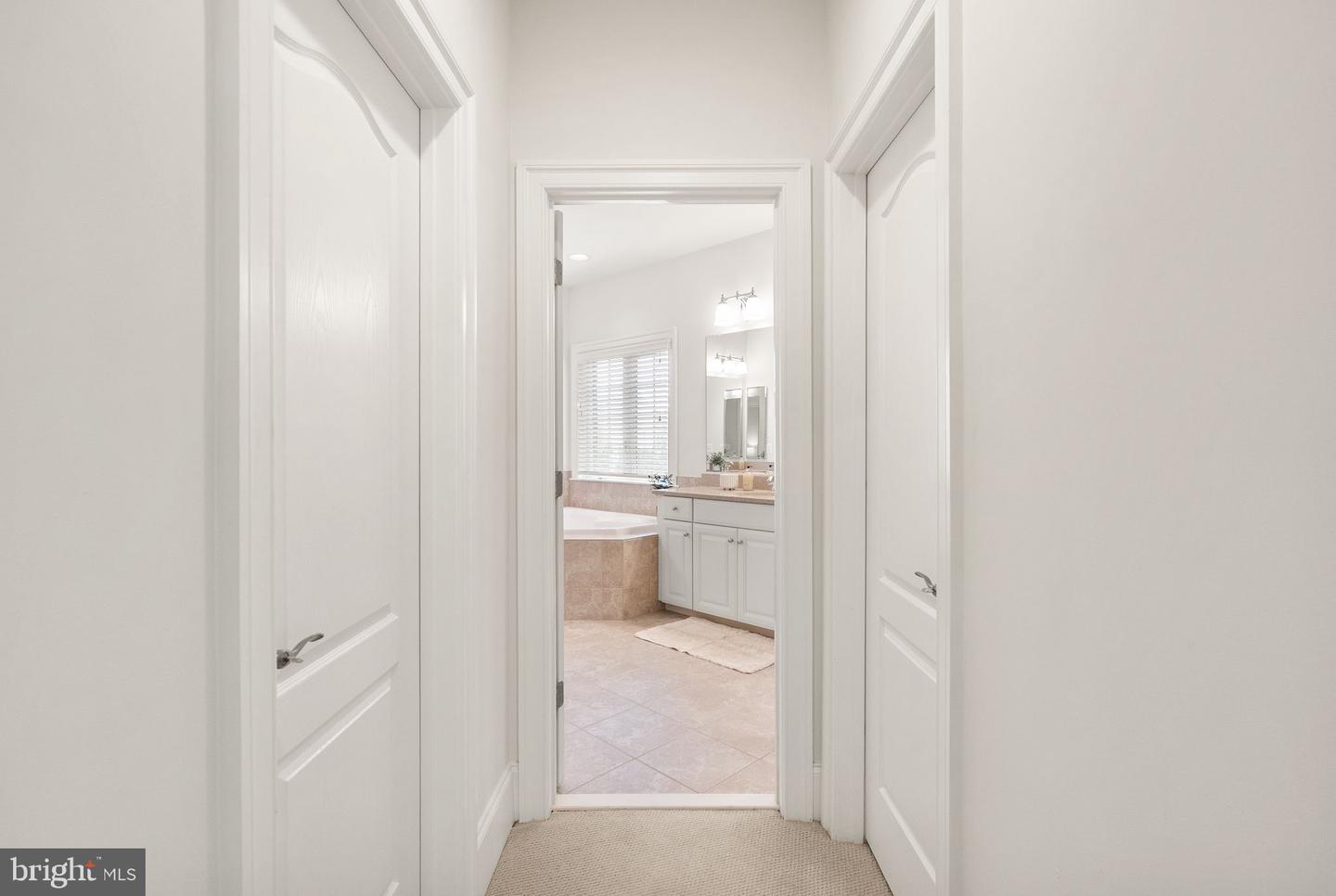 7534 RED HILL DR, SPRINGFIELD, Virginia 22153, 6 Bedrooms Bedrooms, ,5 BathroomsBathrooms,Residential,For sale,7534 RED HILL DR,VAFX2219730 MLS # VAFX2219730