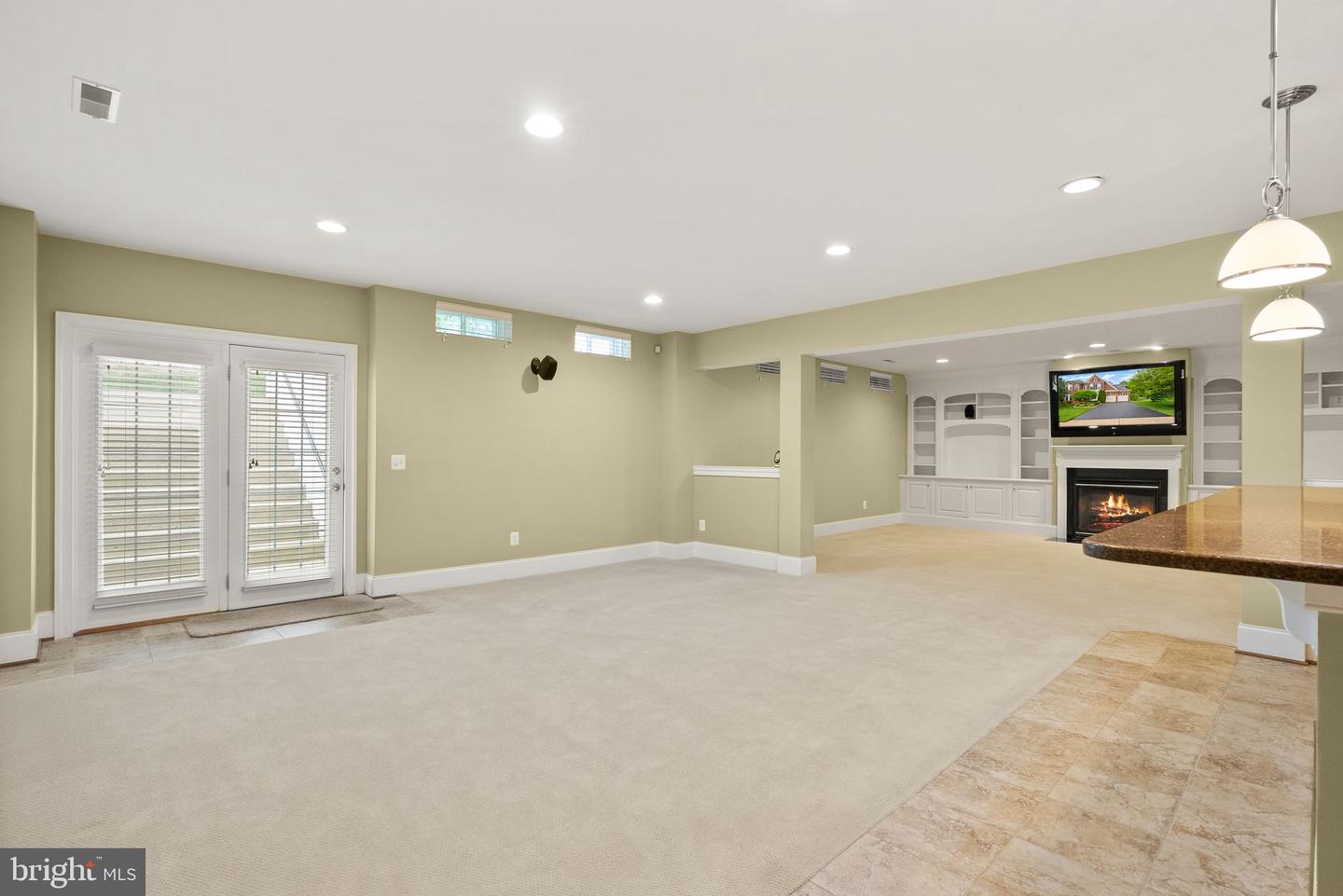 7534 RED HILL DR, SPRINGFIELD, Virginia 22153, 6 Bedrooms Bedrooms, ,5 BathroomsBathrooms,Residential,For sale,7534 RED HILL DR,VAFX2219730 MLS # VAFX2219730