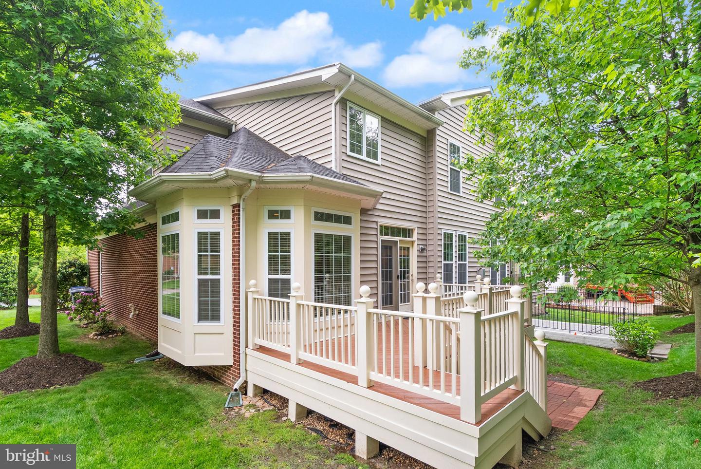 7534 RED HILL DR, SPRINGFIELD, Virginia 22153, 6 Bedrooms Bedrooms, ,5 BathroomsBathrooms,Residential,For sale,7534 RED HILL DR,VAFX2219730 MLS # VAFX2219730