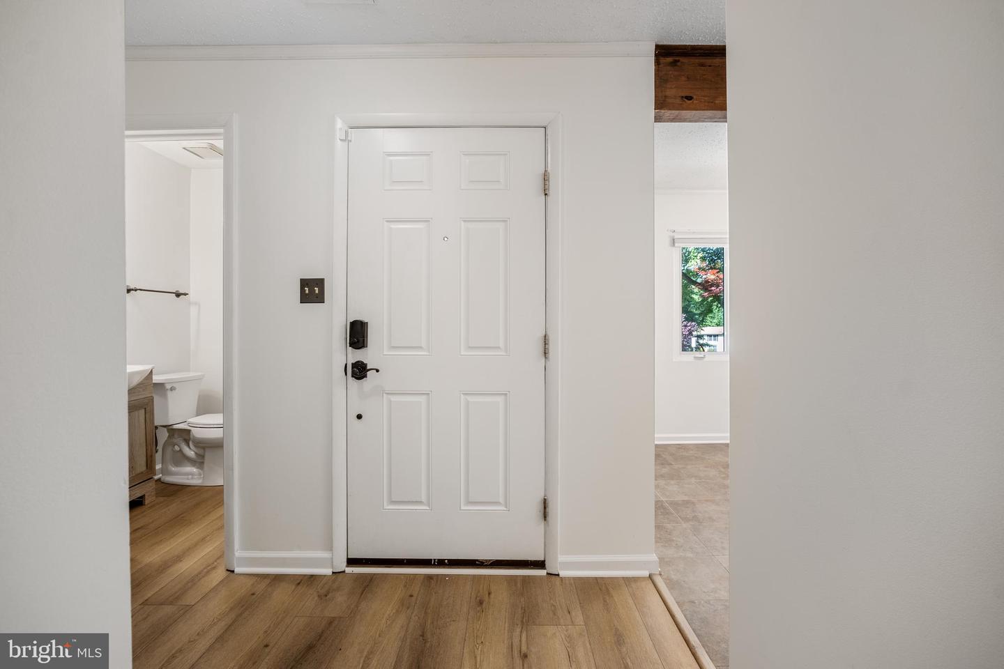 2320 GLADE BANK WAY, RESTON, Virginia 20191, 3 Bedrooms Bedrooms, ,2 BathroomsBathrooms,Residential,For sale,2320 GLADE BANK WAY,VAFX2221184 MLS # VAFX2221184