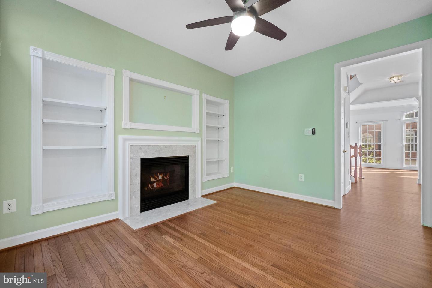 6448 KATHERINE ANN LN, SPRINGFIELD, Virginia 22150, 3 Bedrooms Bedrooms, 7 Rooms Rooms,3 BathroomsBathrooms,Residential,For sale,6448 KATHERINE ANN LN,VAFX2221408 MLS # VAFX2221408