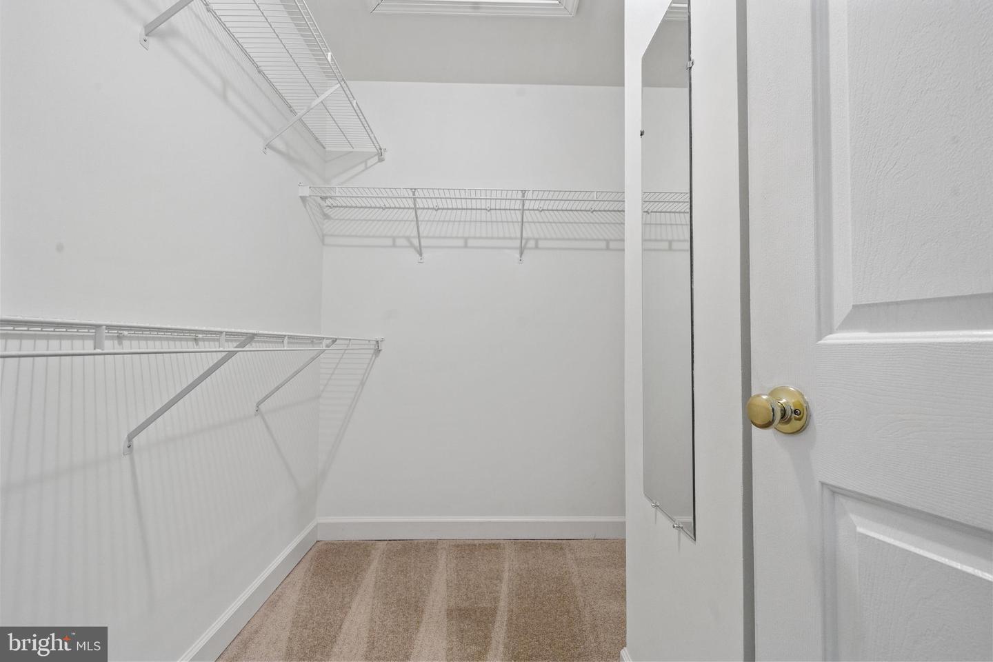 6448 KATHERINE ANN LN, SPRINGFIELD, Virginia 22150, 3 Bedrooms Bedrooms, 7 Rooms Rooms,3 BathroomsBathrooms,Residential,For sale,6448 KATHERINE ANN LN,VAFX2221408 MLS # VAFX2221408
