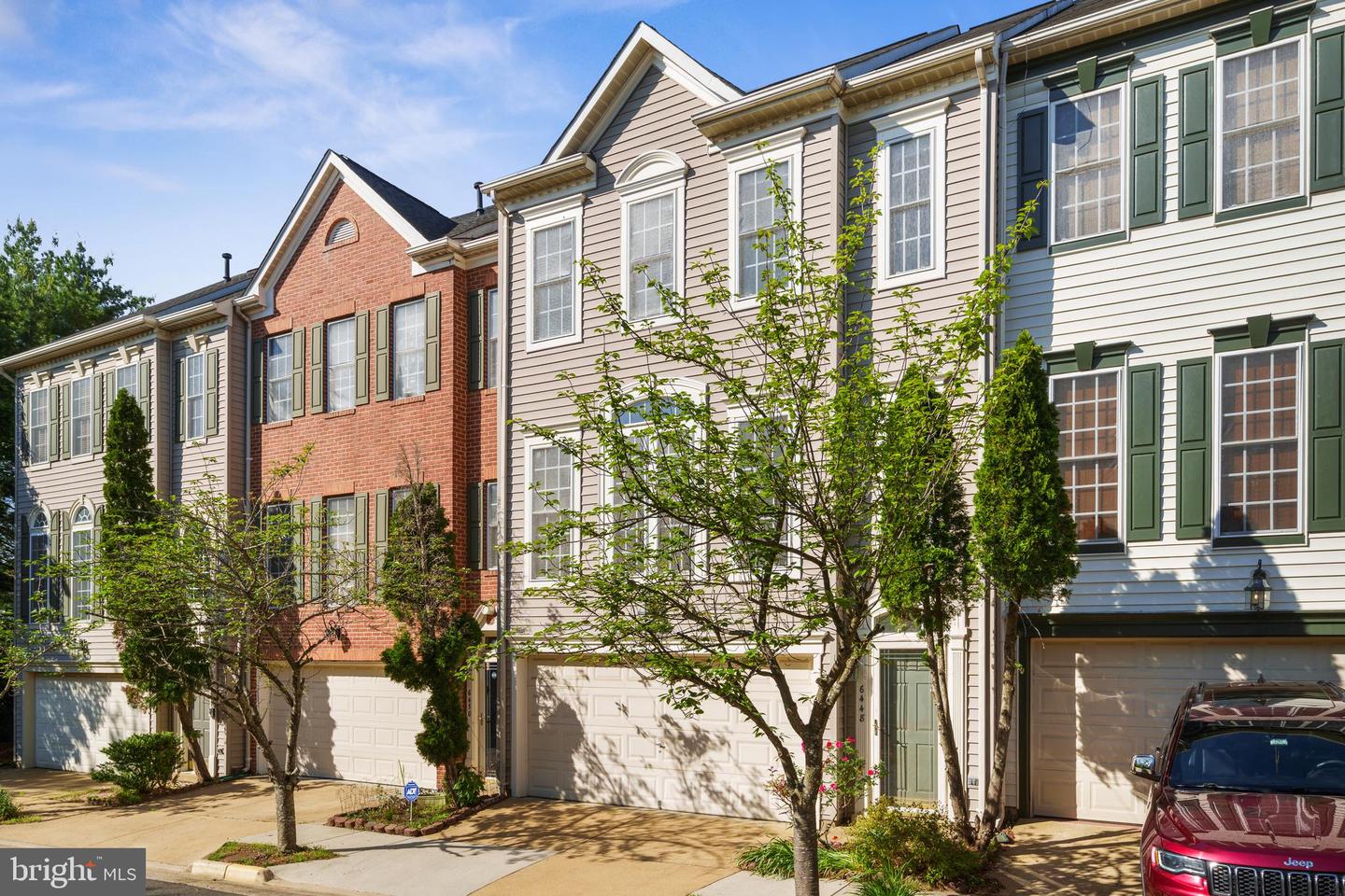 6448 KATHERINE ANN LN, SPRINGFIELD, Virginia 22150, 3 Bedrooms Bedrooms, 7 Rooms Rooms,3 BathroomsBathrooms,Residential,For sale,6448 KATHERINE ANN LN,VAFX2221408 MLS # VAFX2221408