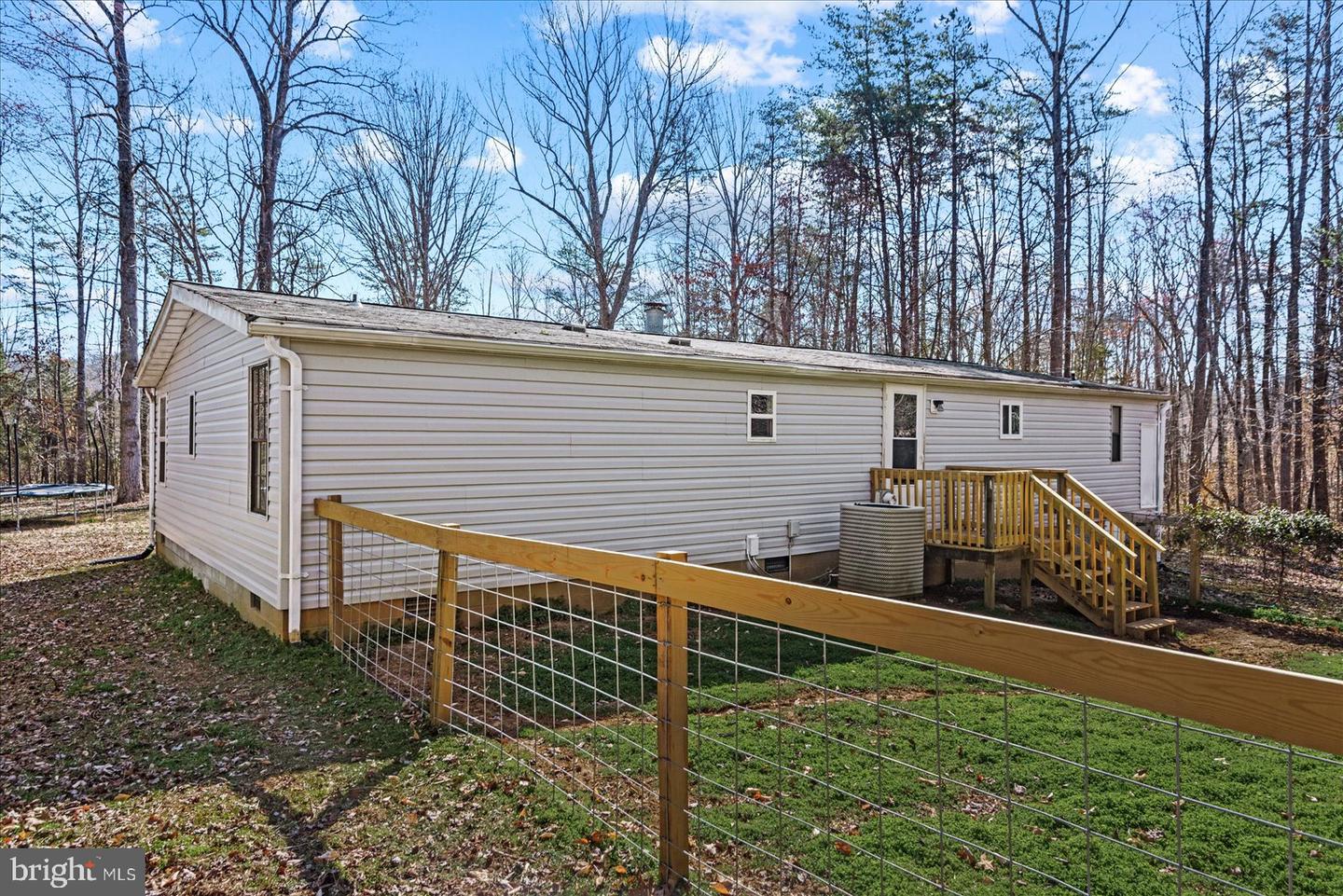 197 HOLLY GROVE CT, BUMPASS, Virginia 23024, 3 Bedrooms Bedrooms, ,2 BathroomsBathrooms,Residential,For sale,197 HOLLY GROVE CT,VALA2007312 MLS # VALA2007312