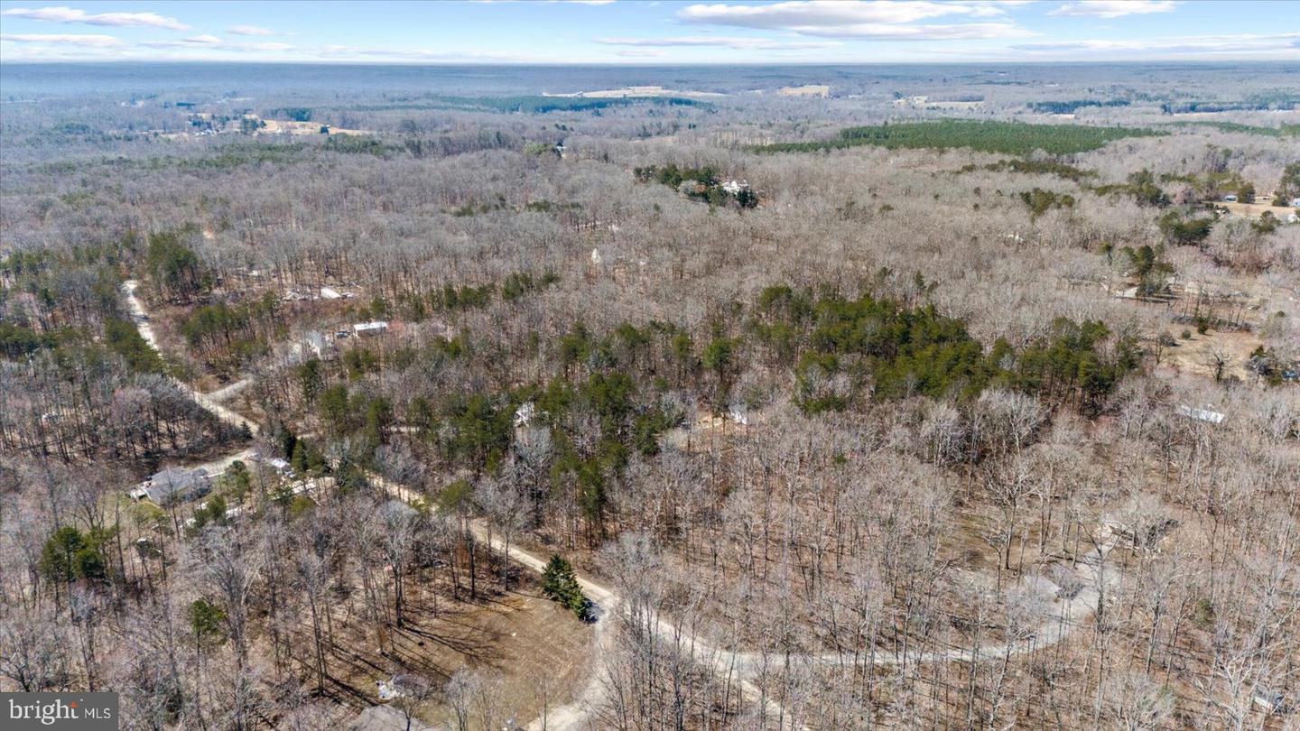 197 HOLLY GROVE CT, BUMPASS, Virginia 23024, 3 Bedrooms Bedrooms, ,2 BathroomsBathrooms,Residential,For sale,197 HOLLY GROVE CT,VALA2007312 MLS # VALA2007312