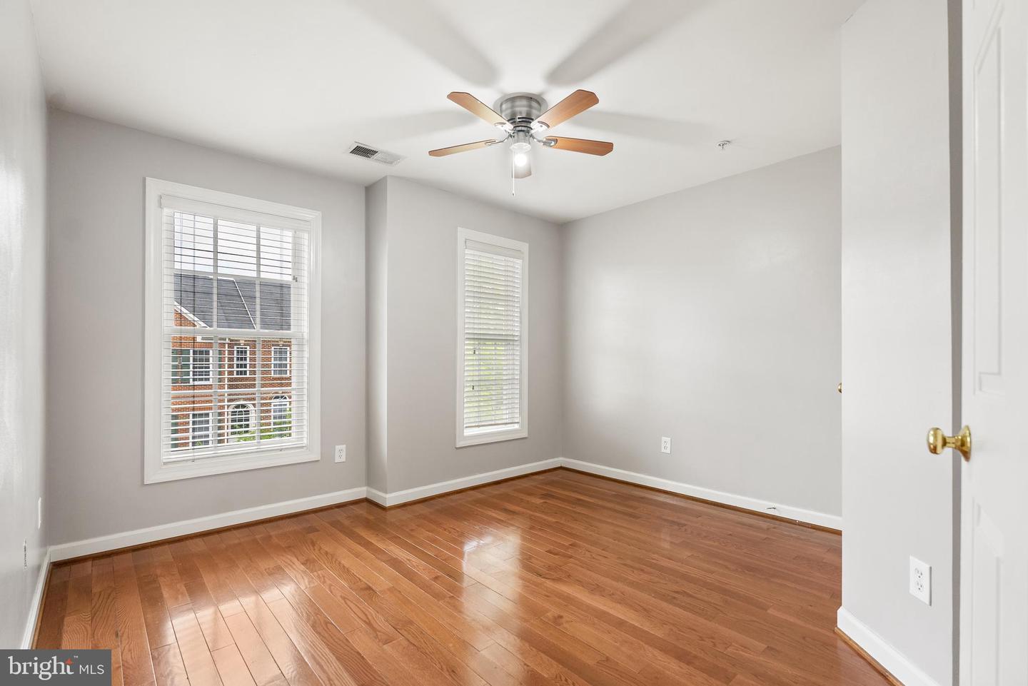 8001 SAMUEL WALLIS ST, LORTON, Virginia 22079, 4 Bedrooms Bedrooms, ,2 BathroomsBathrooms,Residential,For sale,8001 SAMUEL WALLIS ST,VAFX2222950 MLS # VAFX2222950
