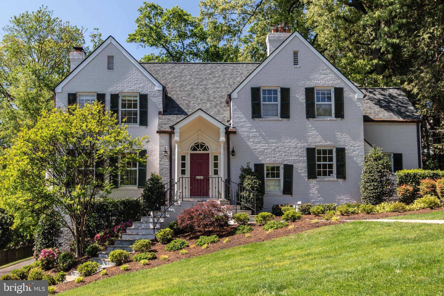 1911 BELLE HAVEN RD, ALEXANDRIA, Virginia 22307, 4 Bedrooms Bedrooms, ,3 BathroomsBathrooms,Residential,For sale,1911 BELLE HAVEN RD,VAFX2224364 MLS # VAFX2224364