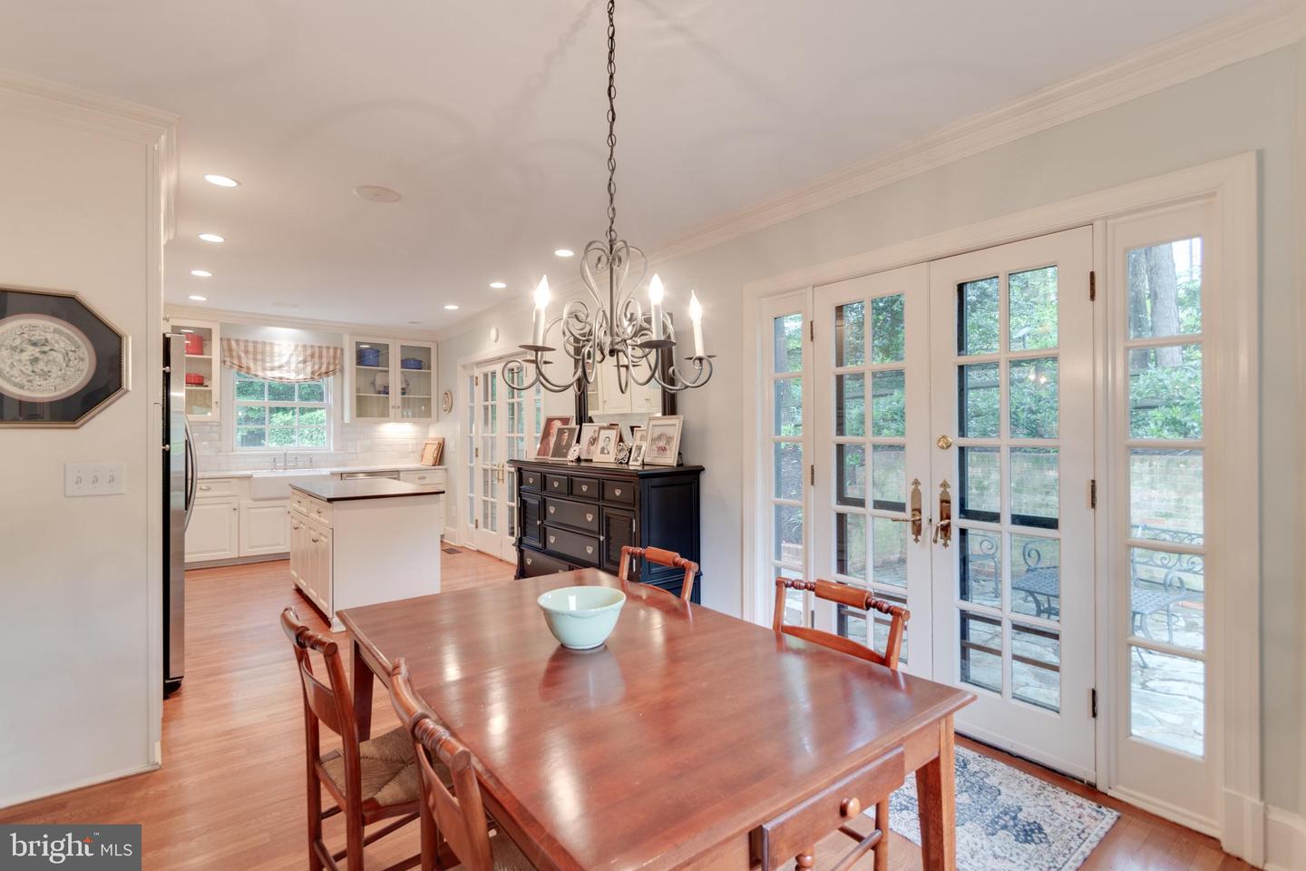 1911 BELLE HAVEN RD, ALEXANDRIA, Virginia 22307, 4 Bedrooms Bedrooms, ,3 BathroomsBathrooms,Residential,For sale,1911 BELLE HAVEN RD,VAFX2224364 MLS # VAFX2224364