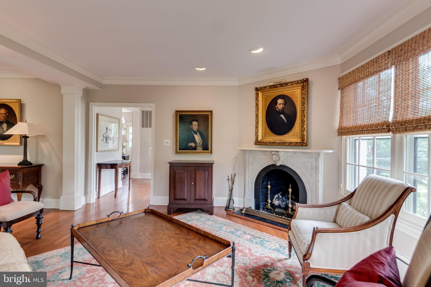 1911 BELLE HAVEN RD, ALEXANDRIA, Virginia 22307, 4 Bedrooms Bedrooms, ,3 BathroomsBathrooms,Residential,For sale,1911 BELLE HAVEN RD,VAFX2224364 MLS # VAFX2224364