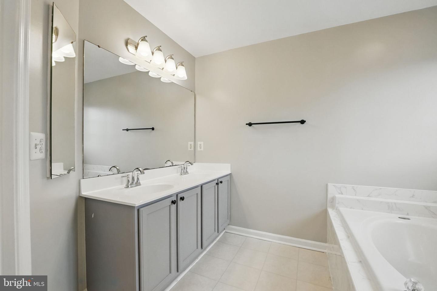 1332 CRANES BILL WAY, WOODBRIDGE, Virginia 22191, 3 Bedrooms Bedrooms, ,2 BathroomsBathrooms,Residential,For sale,1332 CRANES BILL WAY,VAPW2088656 MLS # VAPW2088656