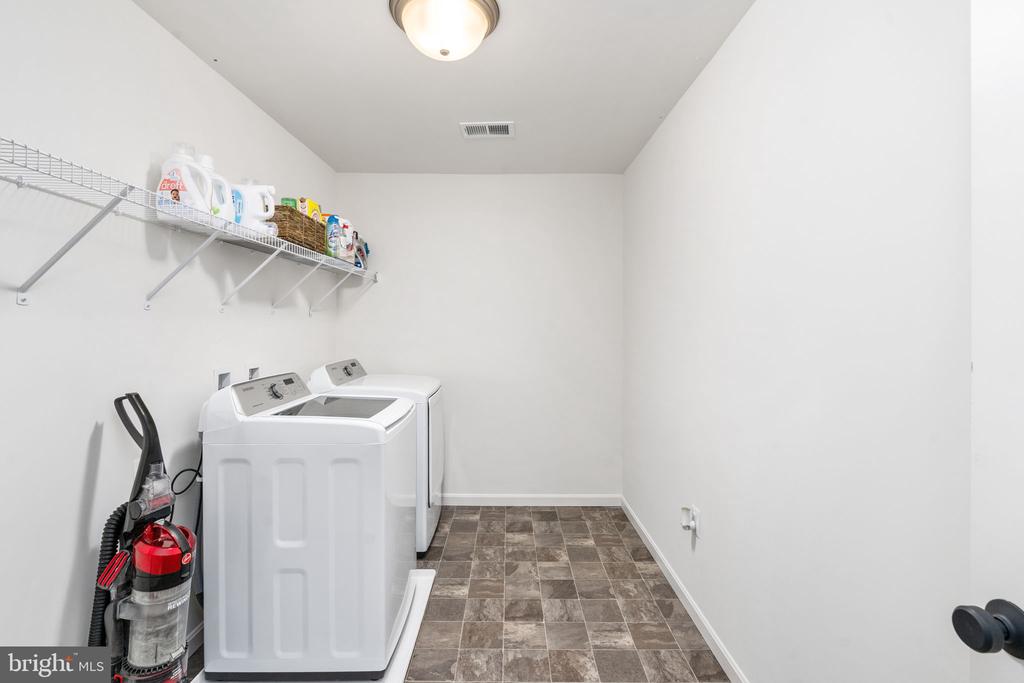 7812 BEXLEY LN, SPOTSYLVANIA, Virginia 22551, 3 Bedrooms Bedrooms, ,2 BathroomsBathrooms,Residential,7812 BEXLEY LN,VASP2032984 MLS # VASP2032984