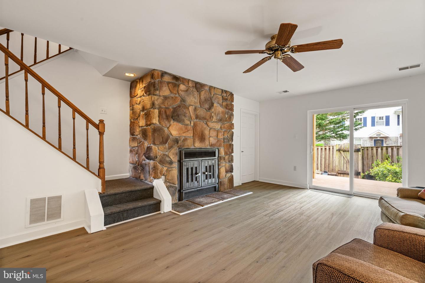 4504 LITTLE RIVER RUN DR, ANNANDALE, Virginia 22003, 4 Bedrooms Bedrooms, ,2 BathroomsBathrooms,Residential,For sale,4504 LITTLE RIVER RUN DR,VAFX2225682 MLS # VAFX2225682