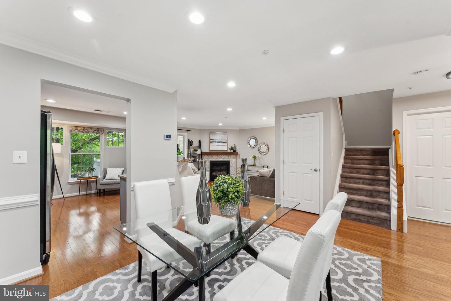 6603 NETTIES LN #1706, ALEXANDRIA, Virginia 22315, 2 Bedrooms Bedrooms, ,2 BathroomsBathrooms,Residential,For sale,6603 NETTIES LN #1706,VAFX2226416 MLS # VAFX2226416
