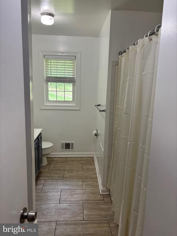 5084 FAIRVIEW LN, BROAD RUN, Virginia, 3 Bedrooms Bedrooms, ,3 BathroomsBathrooms,Residential,5084 FAIRVIEW LN,VAFQ2016538 MLS # VAFQ2016538
