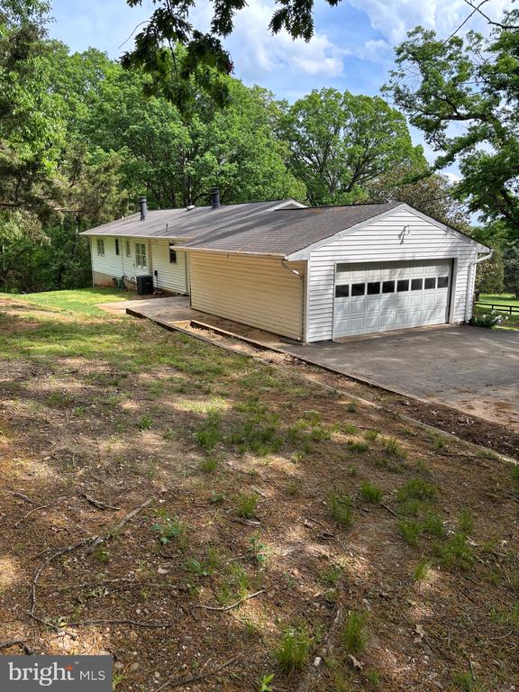 5084 FAIRVIEW LN, BROAD RUN, Virginia, 3 Bedrooms Bedrooms, ,3 BathroomsBathrooms,Residential,5084 FAIRVIEW LN,VAFQ2016538 MLS # VAFQ2016538