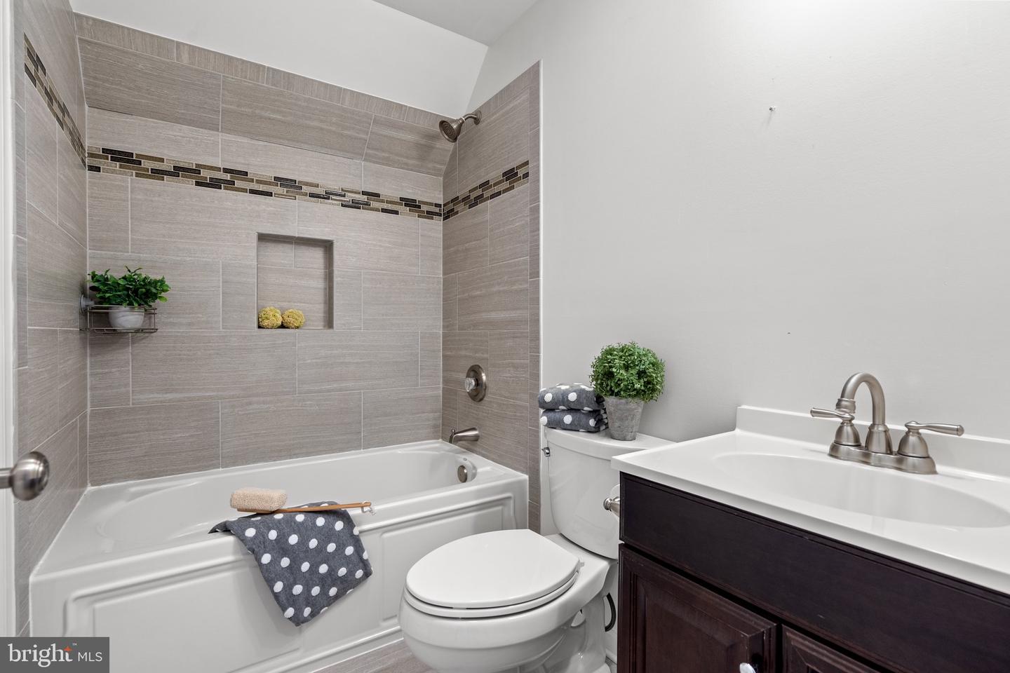 10384 JAMESONS MILL RD, CULPEPER, Virginia 22701, 3 Bedrooms Bedrooms, 8 Rooms Rooms,2 BathroomsBathrooms,Residential,For sale,10384 JAMESONS MILL RD,VACU2009978 MLS # VACU2009978