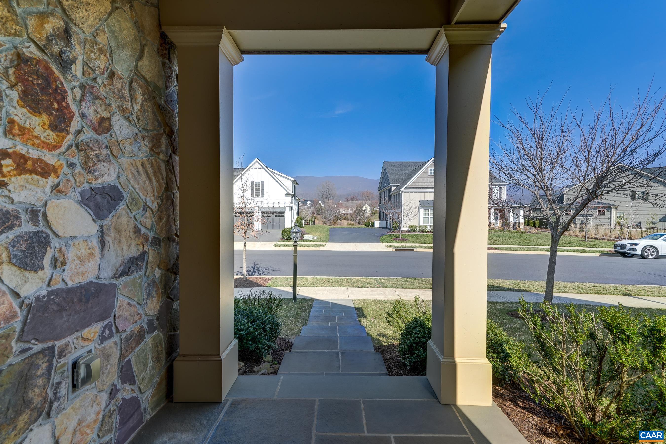 804 GOLF VIEW DR, CROZET, Virginia 22932, 4 Bedrooms Bedrooms, ,3 BathroomsBathrooms,Residential,Brookfield,804 GOLF VIEW DR,662017 MLS # 662017
