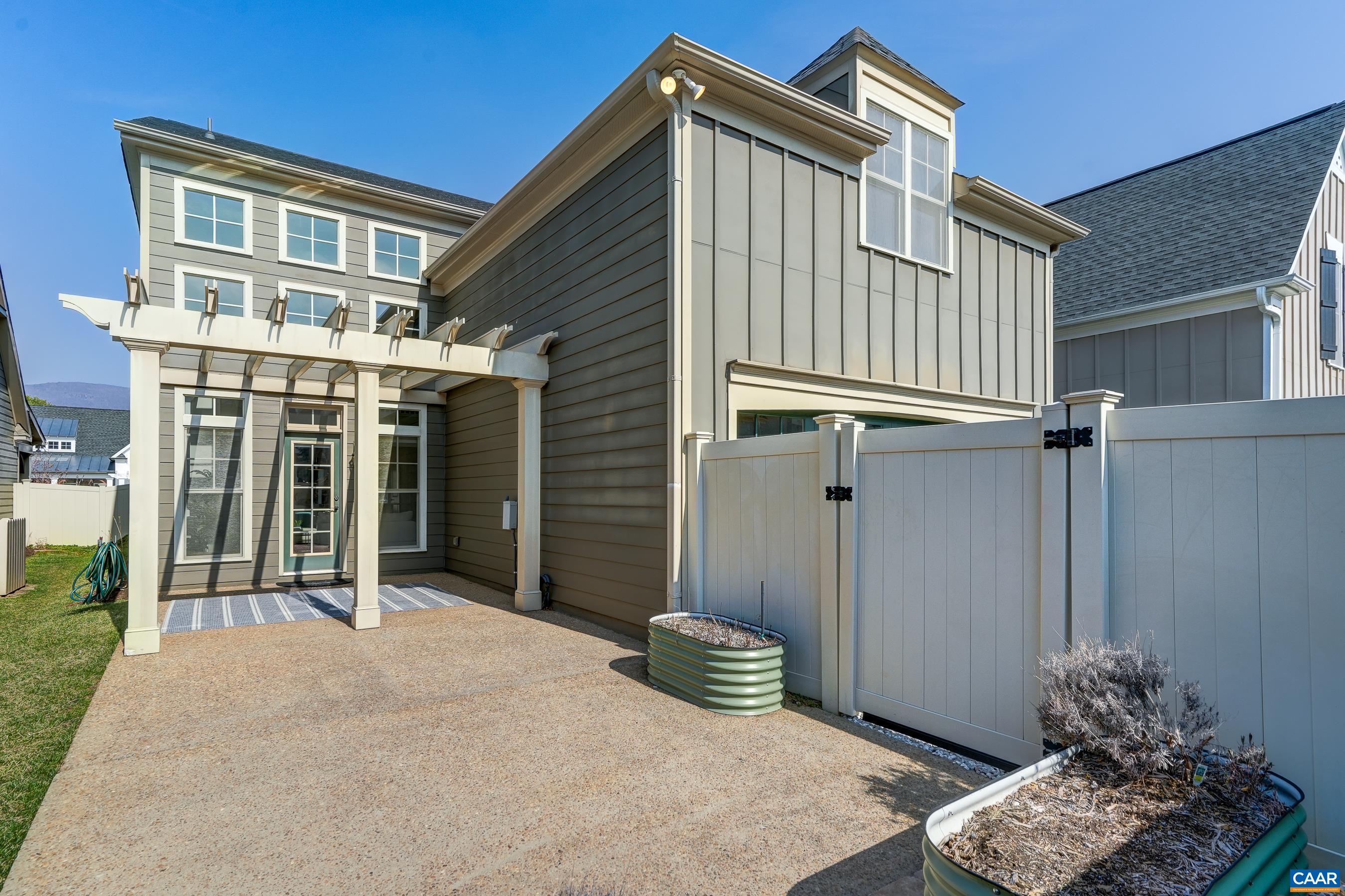 804 GOLF VIEW DR, CROZET, Virginia 22932, 4 Bedrooms Bedrooms, ,3 BathroomsBathrooms,Residential,Brookfield,804 GOLF VIEW DR,662017 MLS # 662017