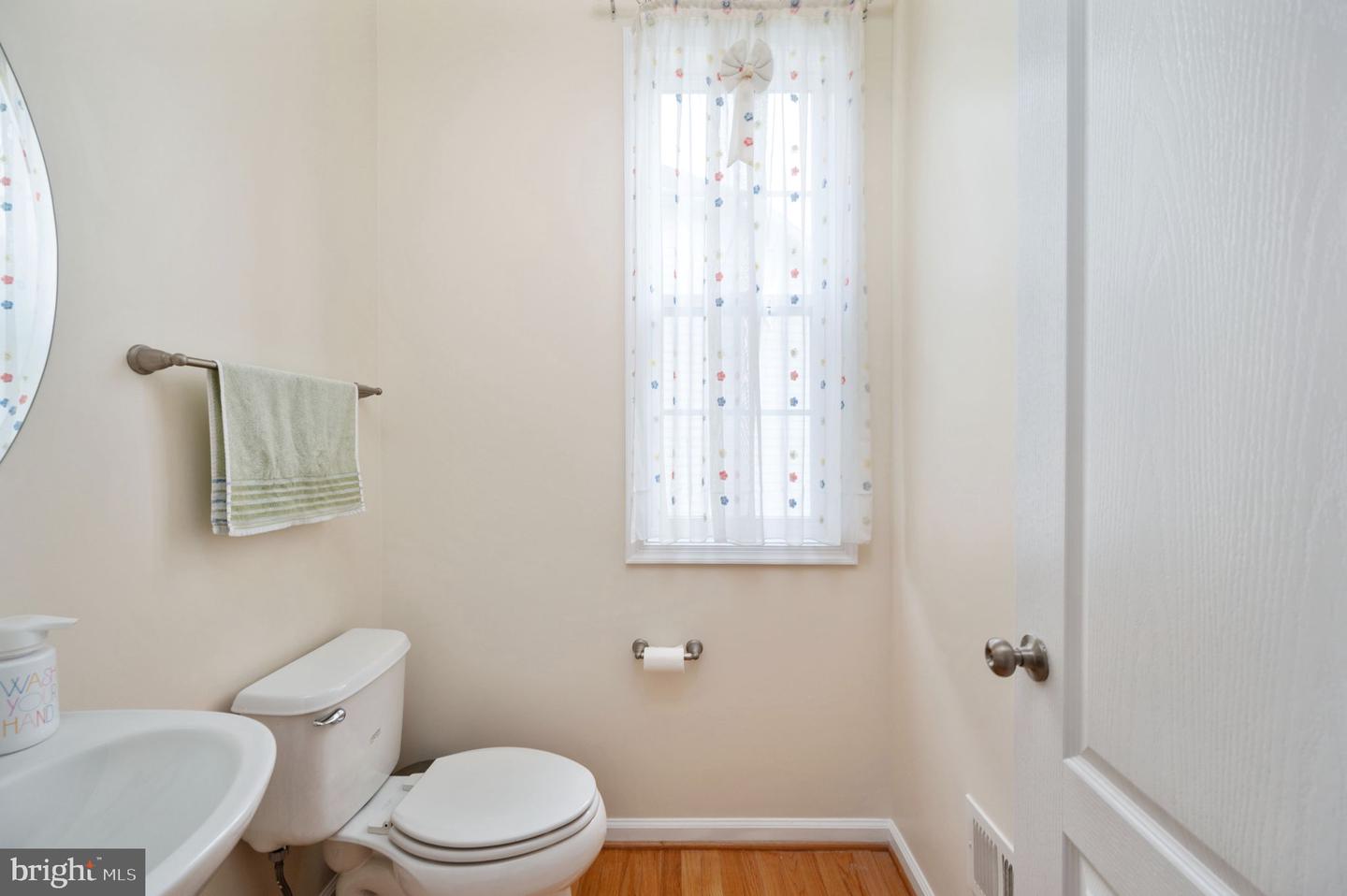 16647 SPACE MORE CIR, WOODBRIDGE, Virginia 22191, 4 Bedrooms Bedrooms, ,4 BathroomsBathrooms,Residential,For sale,16647 SPACE MORE CIR,VAPW2090234 MLS # VAPW2090234