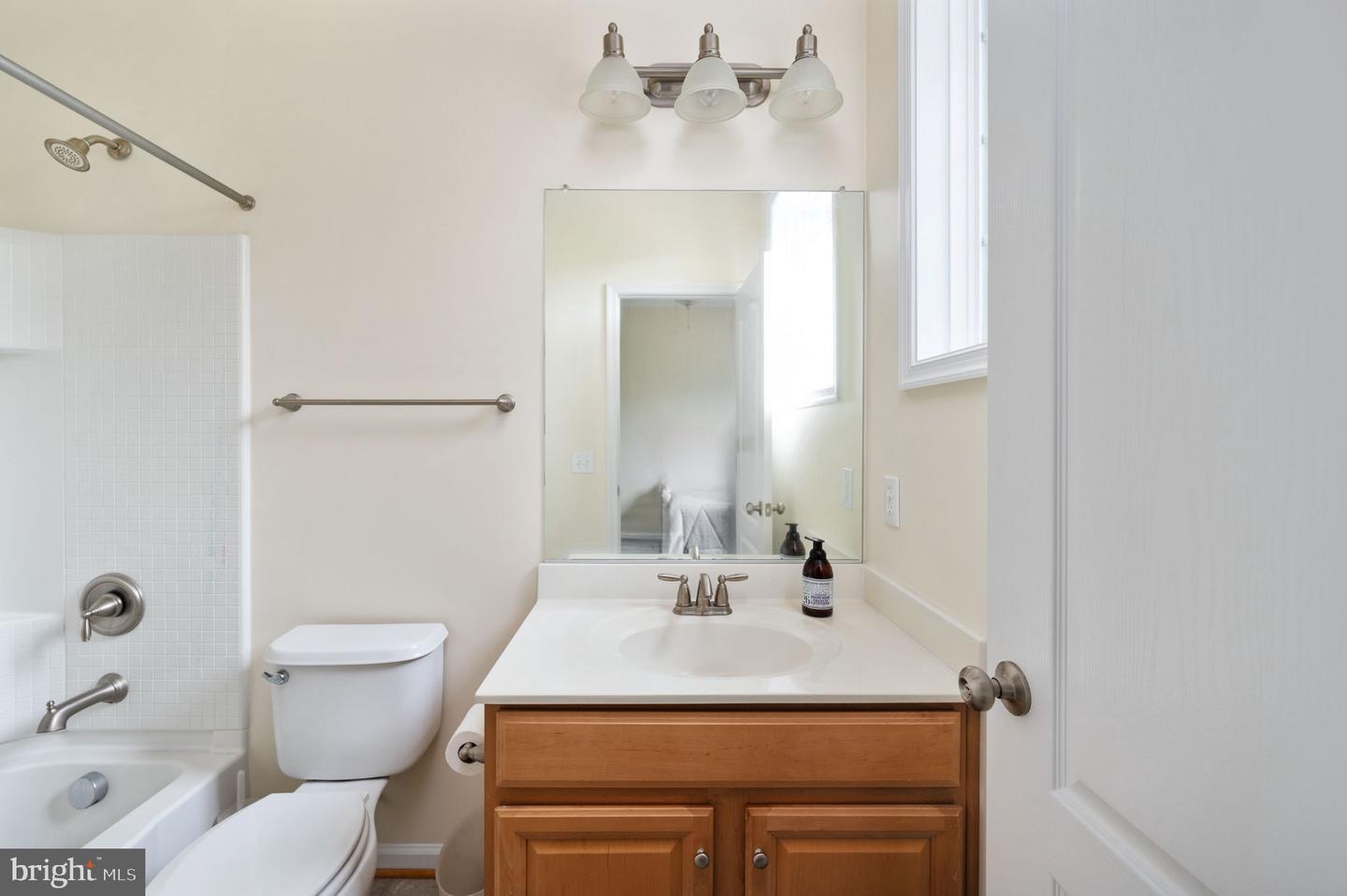 16647 SPACE MORE CIR, WOODBRIDGE, Virginia 22191, 4 Bedrooms Bedrooms, ,4 BathroomsBathrooms,Residential,For sale,16647 SPACE MORE CIR,VAPW2090234 MLS # VAPW2090234