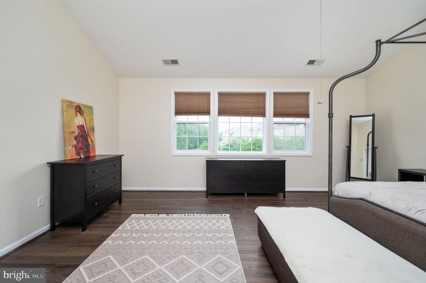 16647 SPACE MORE CIR, WOODBRIDGE, Virginia 22191, 4 Bedrooms Bedrooms, ,4 BathroomsBathrooms,Residential,For sale,16647 SPACE MORE CIR,VAPW2090234 MLS # VAPW2090234